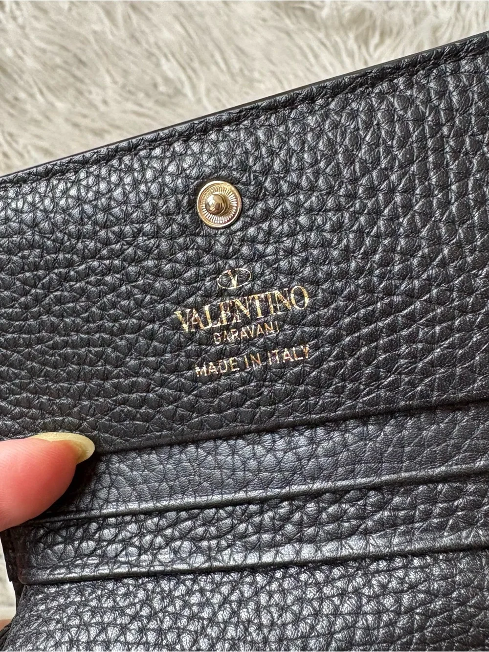 Valentino Garavani Rockstud French Flap Black Leather Compact Wallet NIB NEW